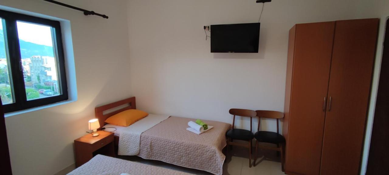 Apartmani Vitic バール エクステリア 写真