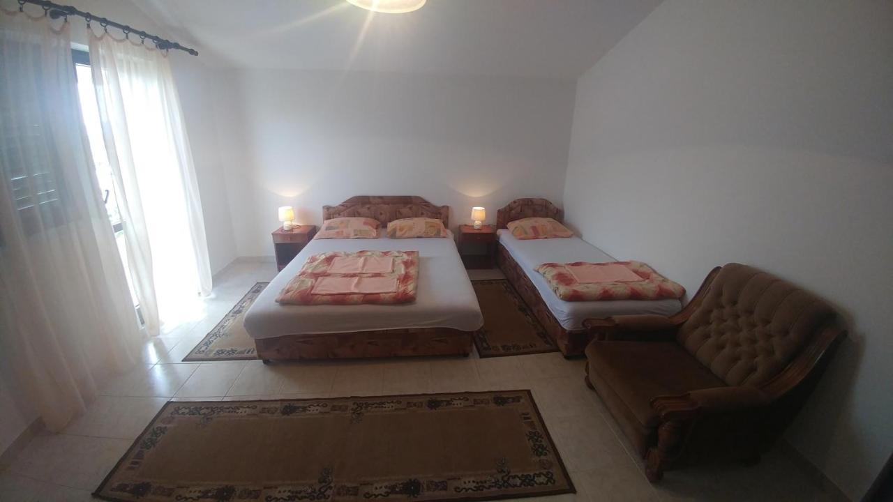 Apartmani Vitic バール エクステリア 写真